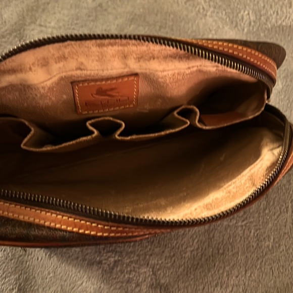 Vintage Etro Pouch in Classic Paisley and Leather - Picture 13 of 13